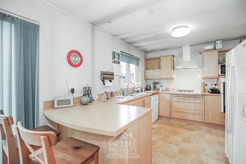 5 bedroom detached house for sale, Thirlestane Crescent, Lauder TD2