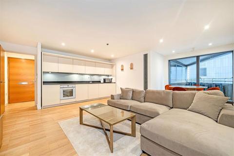 3 bedroom flat to rent, Hermitage Street, London W2