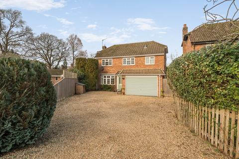 4 bedroom detached house for sale, Rhinefield Close, Brockenhurst, SO42
