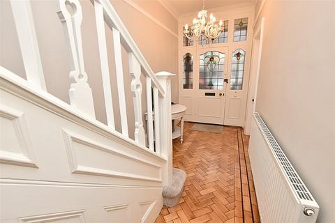 3 bedroom terraced house for sale, Bradford Avenue, Cleethorpes DN35
