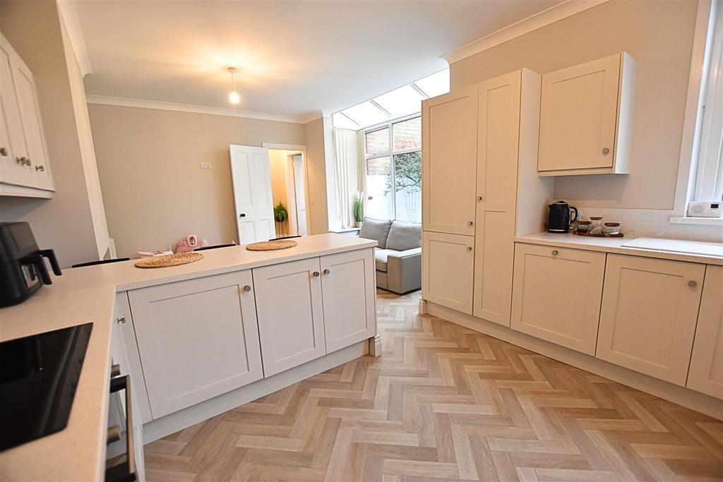 Living kitchen diner