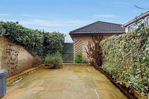 undefined, Rosemullion Avenue, Milton Keynes MK4