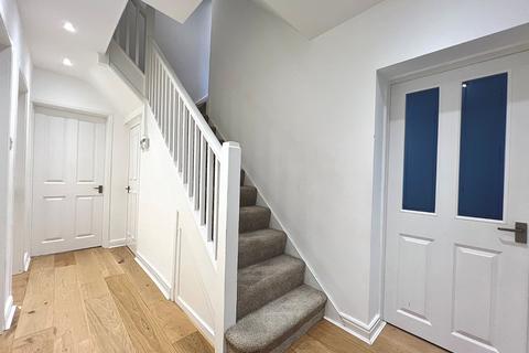 undefined, Hale, Altrincham, Greater Manchester, WA15