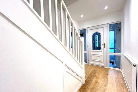 undefined, Hale, Altrincham, Greater Manchester, WA15