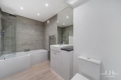4 bedroom bungalow for sale, 7 Victor Gardens