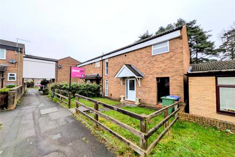 3 bedroom terraced house to rent, Fencote, Berkshire RG12