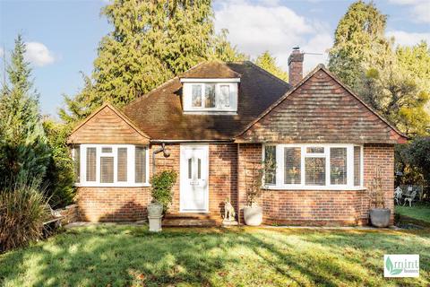 undefined, Bagshot Road, Woking GU24