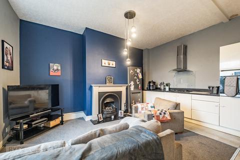2 bedroom terraced house for sale, New Street, Milnsbridge, Huddersfield, West Yorkshire, HD3