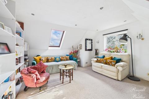 2 bedroom flat for sale, Seven Gables Buckingham Road, Winslow,  MK18