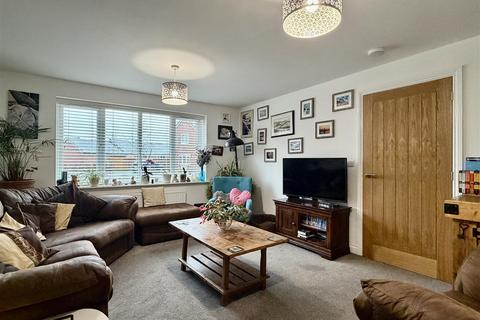 4 bedroom detached house for sale, Faraday Gardens, Madley, Hereford
