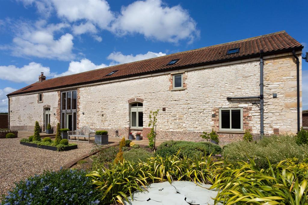 Front Courtyard Garden