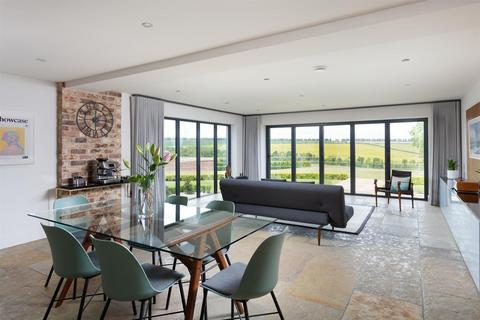 undefined, North Barn, Towthorpe