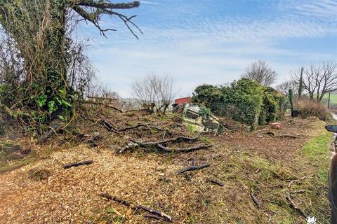 undefined, Llanboidy Road