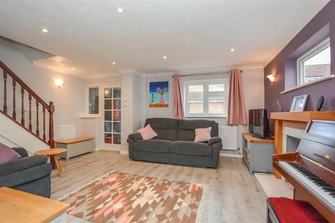 4 bedroom semi-detached house for sale, Brocksparkwood, Brentwood