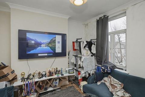 2 bedroom flat for sale, 126C Ordnance Road, Enfield, Middlesex, EN3 6BU