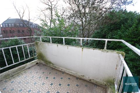 2 bedroom apartment for sale, James Close, Woodlands, NW11
