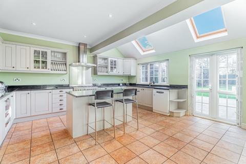 undefined, Woodstock Road North, Hertfordshire AL1