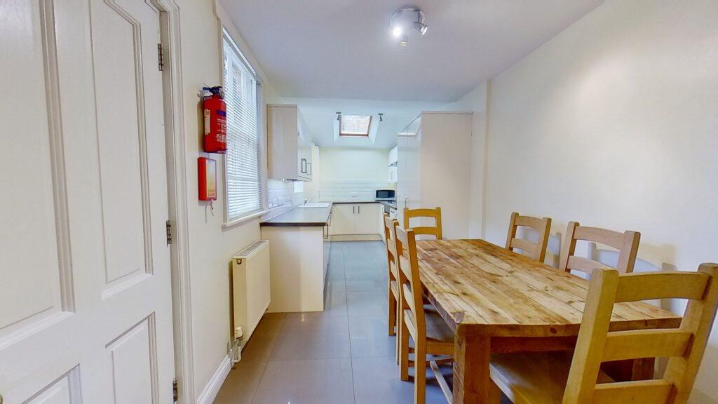 12-Balfour-Road-0518
