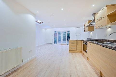 2 bedroom flat for sale, Barrowgate Road, Chiswick, London, W4