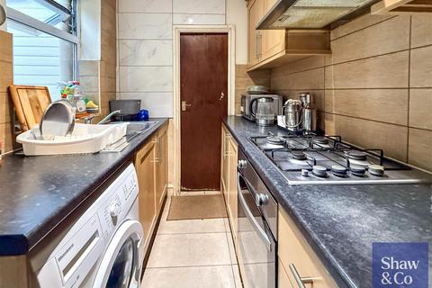 2 bedroom terraced house for sale, Albion Road, Hounslow TW3