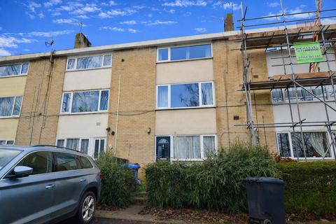 Eagle Way, Hatfield
