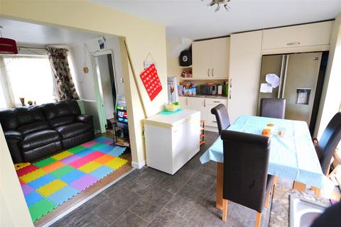 3 bedroom terraced house for sale, Eagle Way, Hatfield