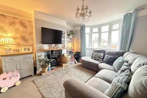 3 bedroom semi-detached house for sale, Oak Park Road, Stourbridge