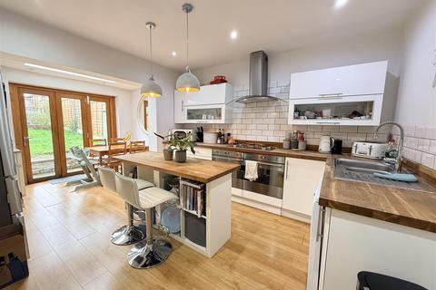 3 bedroom semi-detached house for sale, Oak Park Road, Stourbridge