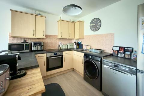 2 bedroom apartment for sale, Northfield Avenue, London W13