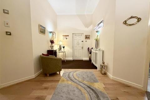3 bedroom flat for sale, Rishworth Mill Lane, Rishworth, Sowerby Bridge