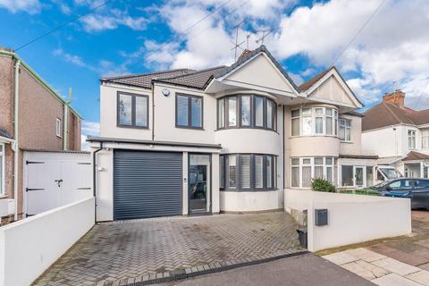 undefined, Moat Drive, Harrow, HA1