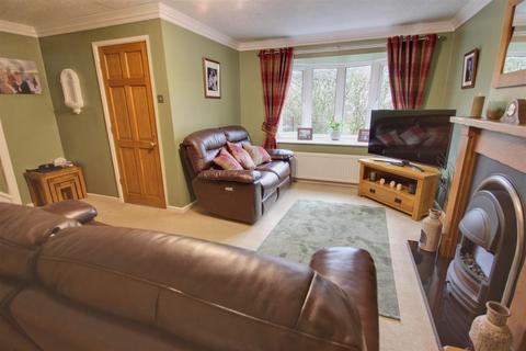 4 bedroom detached house for sale, Butt Lane, Beverley
