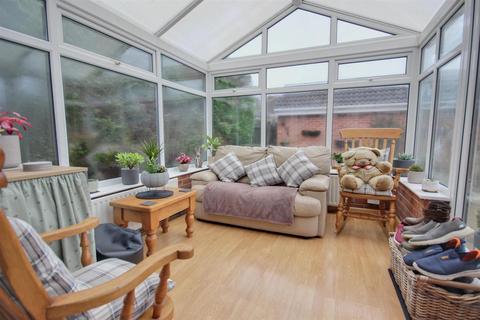 4 bedroom detached house for sale, Butt Lane, Beverley