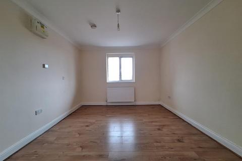 undefined, Meadow Close, Enfield