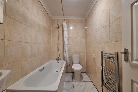 undefined, Meadow Close, Enfield