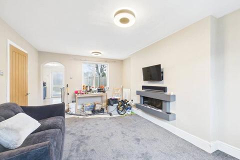 undefined, Henley Place, Gloucester, Gloucestershire, GL1