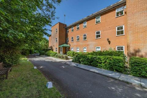 2 bedroom property for sale, Chapel Road, Hothfield, Ashford, Kent, TN25