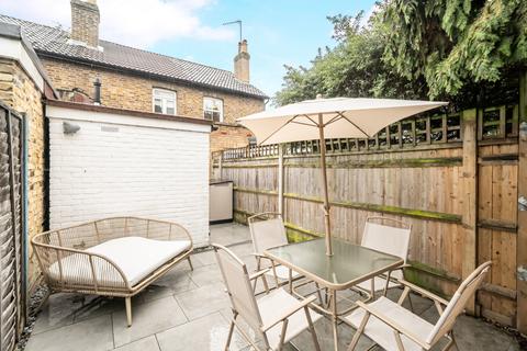 undefined, Springfield Lane, Weybridge, KT13