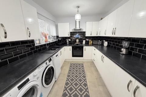 3 bedroom terraced house for sale, Carlisle Street, Seaton Carew, Hartlepool