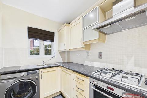 4 bedroom house to rent, Riverstone Close, Harrow