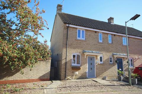 2 bedroom end of terrace house for sale, Aragon Road, Haverhill CB9