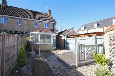 2 bedroom end of terrace house for sale, Aragon Road, Haverhill CB9