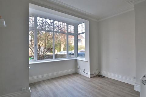 undefined, Pavilion Road, Worthing