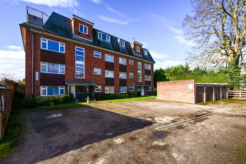 Argosy Gardens, Surrey TW18