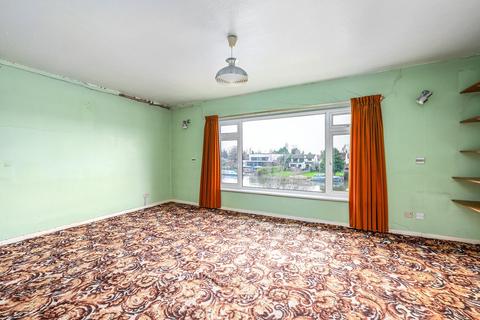1 bedroom flat for sale, Argosy Gardens, Surrey TW18