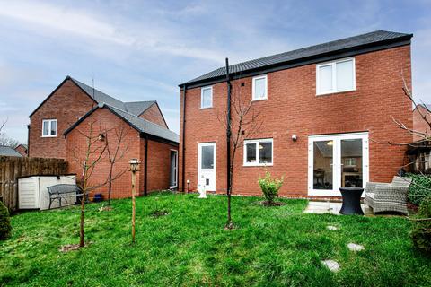 4 bedroom detached house for sale, Fairfax Way, Worcester WR2