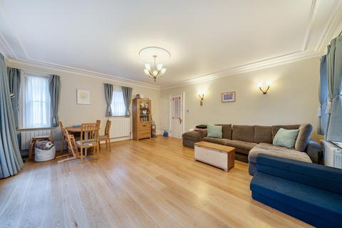 3 bedroom flat for sale, Langley Road, Nascot Wood, Watford WD17 4PE