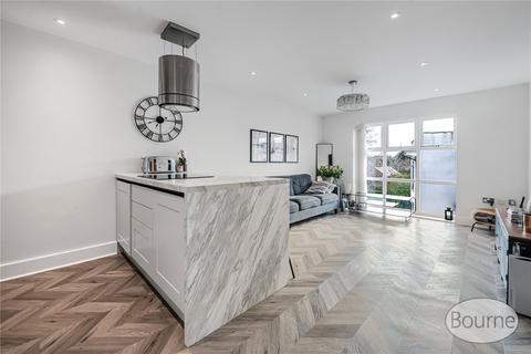 2 bedroom apartment for sale, High Street, Addlestone, Surrey, KT15