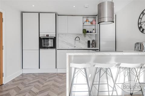 2 bedroom apartment for sale, High Street, Addlestone, Surrey, KT15