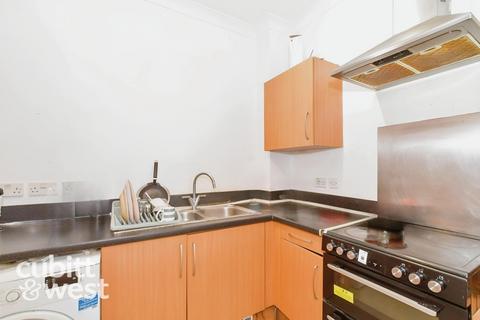 undefined, AVAILABLE WITH NO DEPOSITHigh Street Cosham PO6